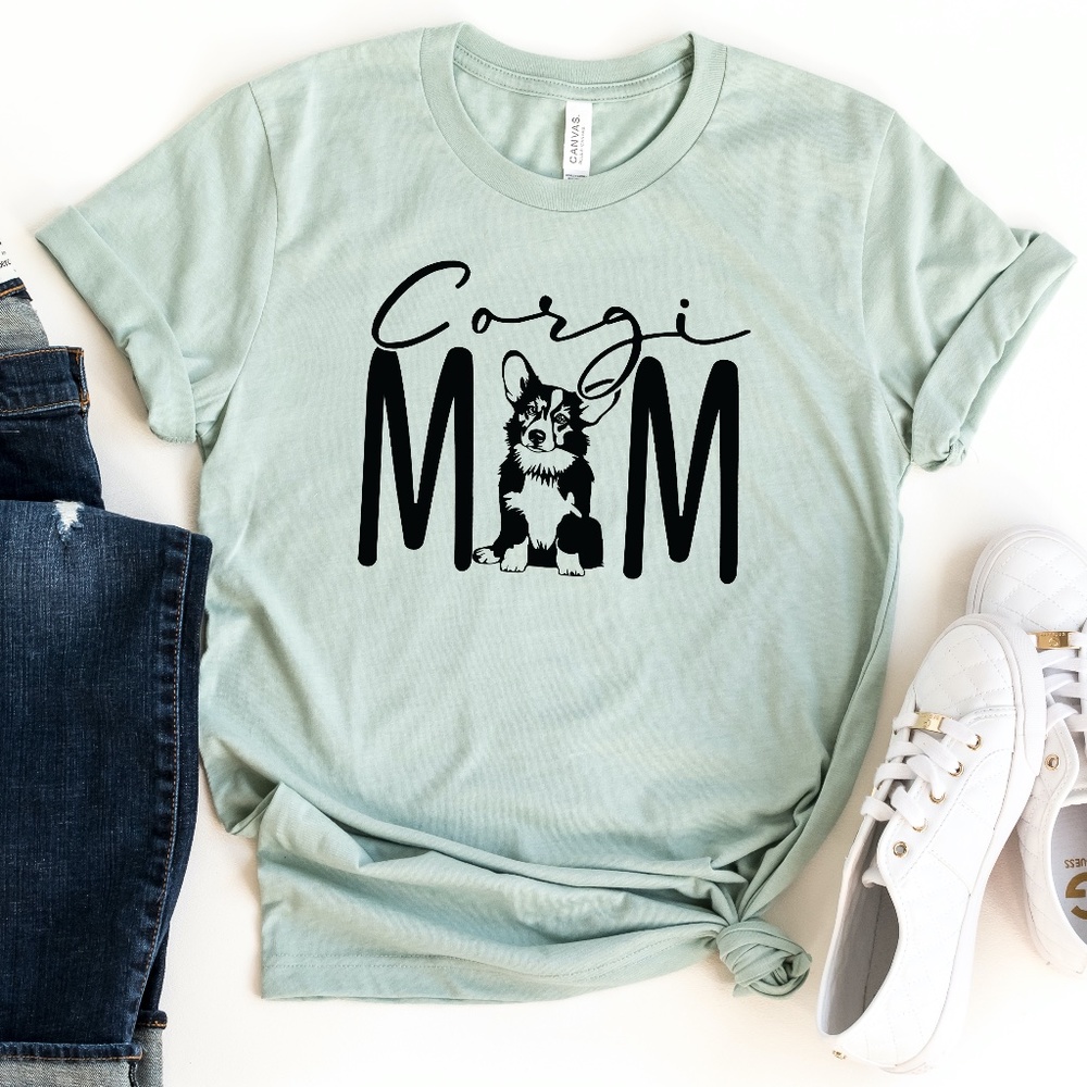 Small Corgi Mom Dog Mom Cute Unisex Shirt